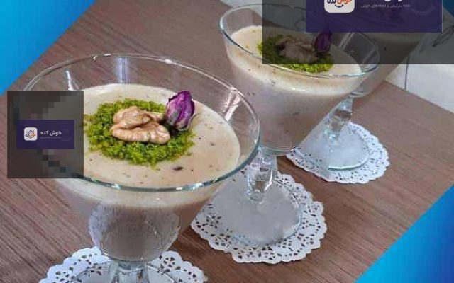 پودینگ خرما با تزئین خرما و مغزیجات، دسری مقوی و خوشمزه مناسب افطار