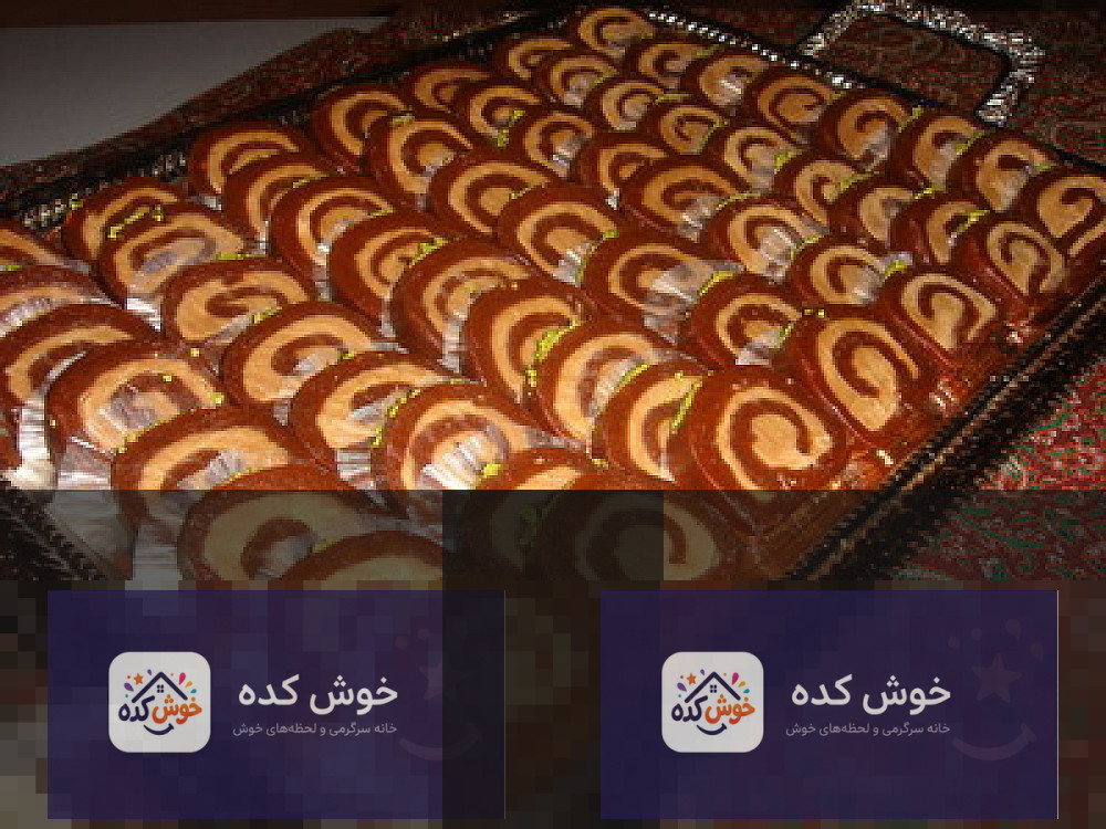 رولت حلوا و خرما: دسری مقوی برای افطار رولت حلوا و خرما با تزیین پودر پسته و گل محمدی، آماده سرو در ظرف سفید