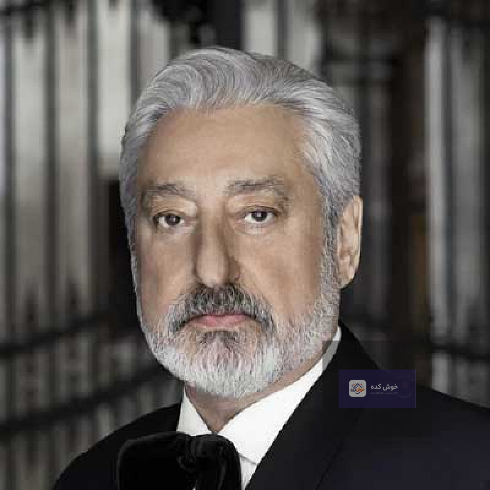 ابی (ابراهیم حامدی)، خواننده پاپ تصویر ابی (ابراهیم حامدی)، خواننده سرشناس و محبوب موسیقی پاپ ایرانی در حال اجرا