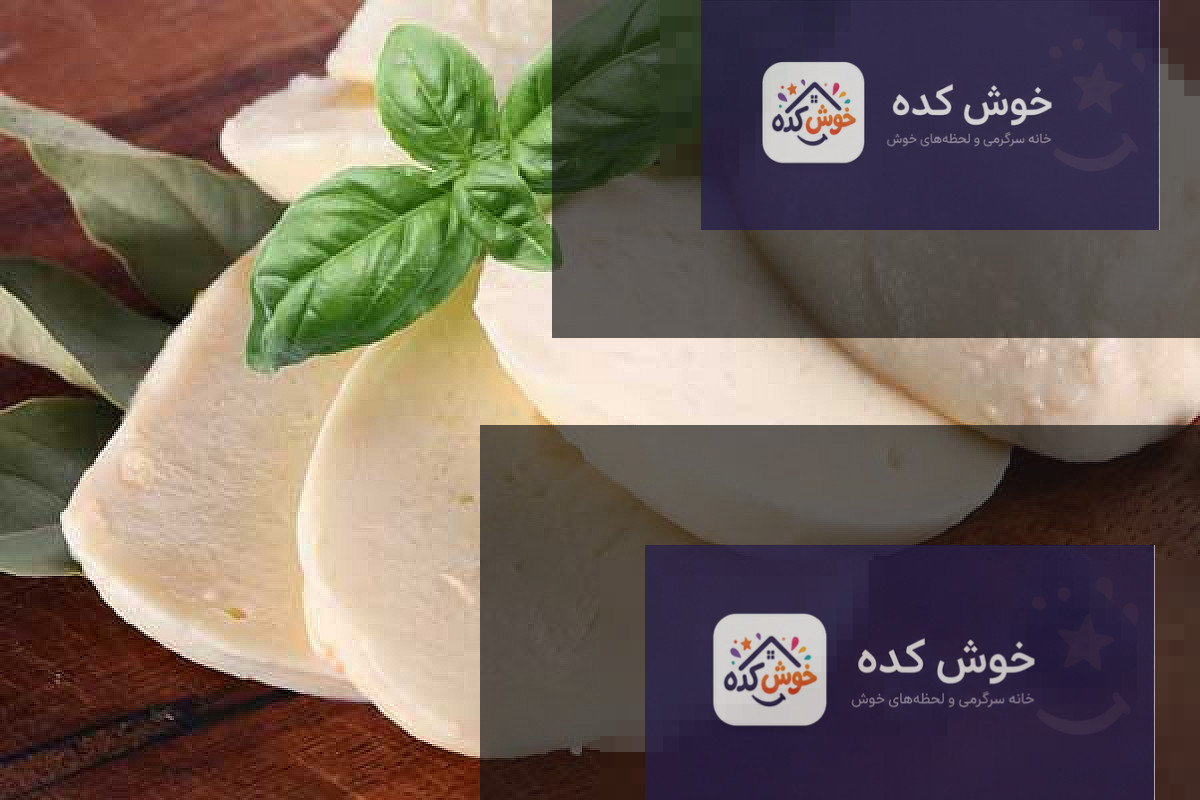 پنیر موزارلای خانگی تازه و کشسان روی تخته چوبی، آماده برای استفاده در غذاهای مختلف
