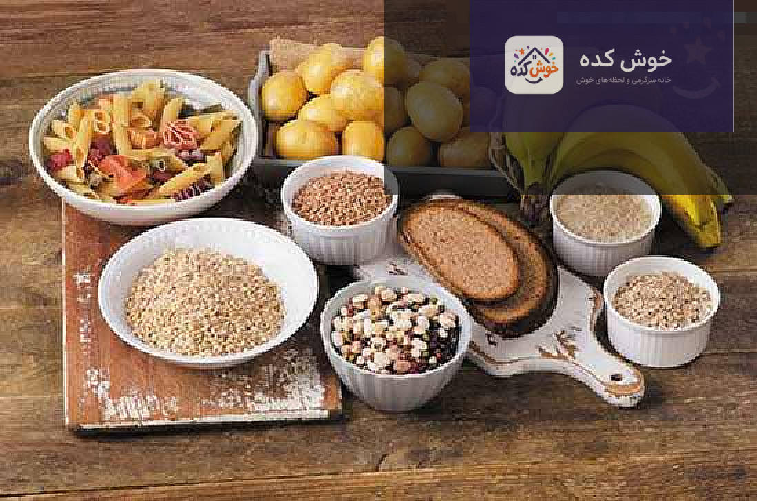 منابع غذایی طبیعی برای افزایش تستوسترون تصویری از مواد غذایی مفید برای افزایش طبیعی تستوسترون شامل آووکادو، تخم مرغ، ماهی و سبزیجات برگ سبز.