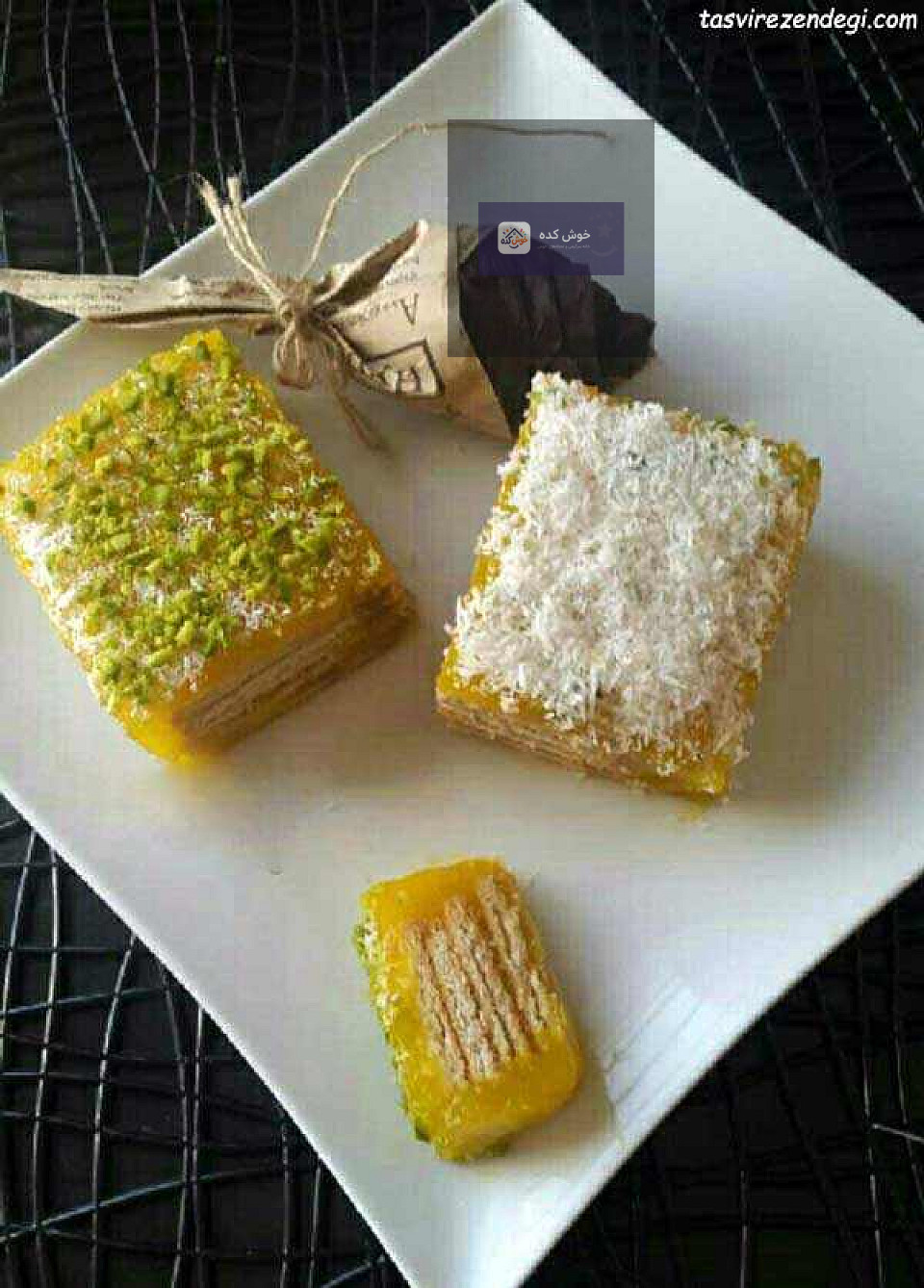 مسقطی بیسکویتی دسر مسقطی زعفرانی با بیسکویت