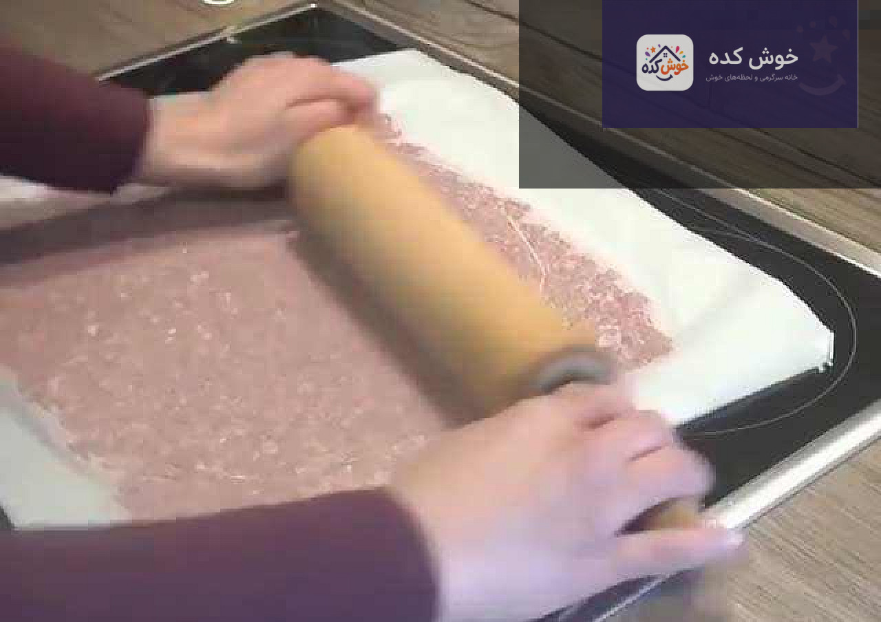 مواد اولیه کوفته دالیان شامل گوشت چرخ کرده، سبزیجات معطر و ادویه‌جات