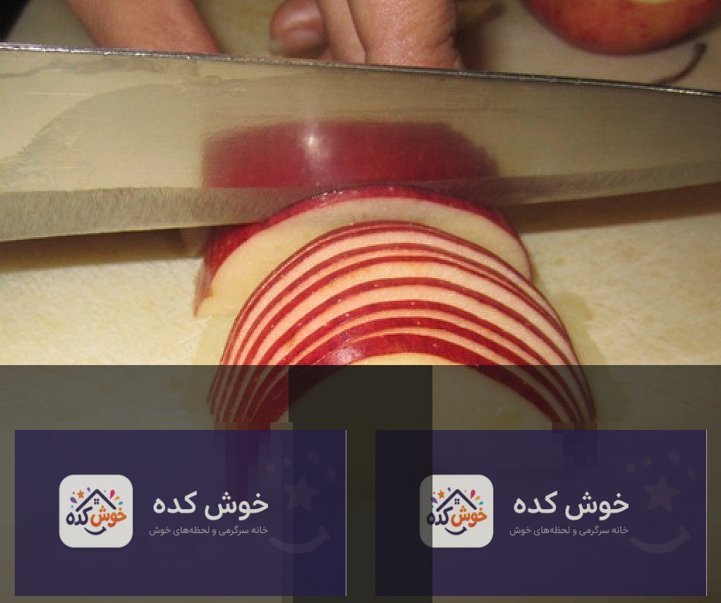 ژله رز سیب آماده شده در ظرف شیشه‌ای با تزیین برگ نعنا، نمای نزدیک و جذاب