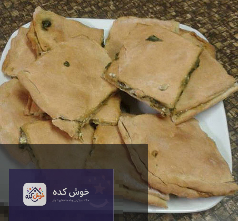 بورک اسفناج و پنیر بورک اسفناج و پنیر خانگی با خمیر یوفکا، غذایی لذیذ و مقوی برای وعده های مختلف