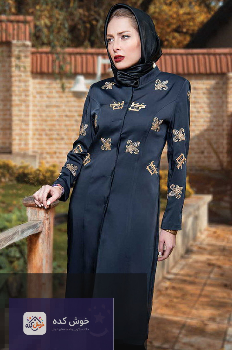 مدل مانتو زمستانه دخترانه آی تک، با یقه خز و کمربند، مناسب برای استایل کژوال و اسپرت در هوای سرد